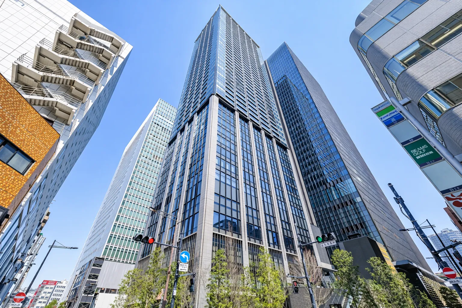 WORLD TOWER RESIDENCE 外観