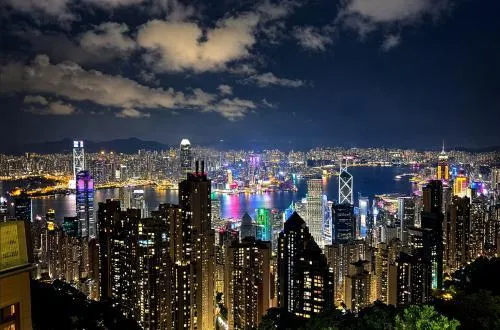 香港の高層住宅と都市景観