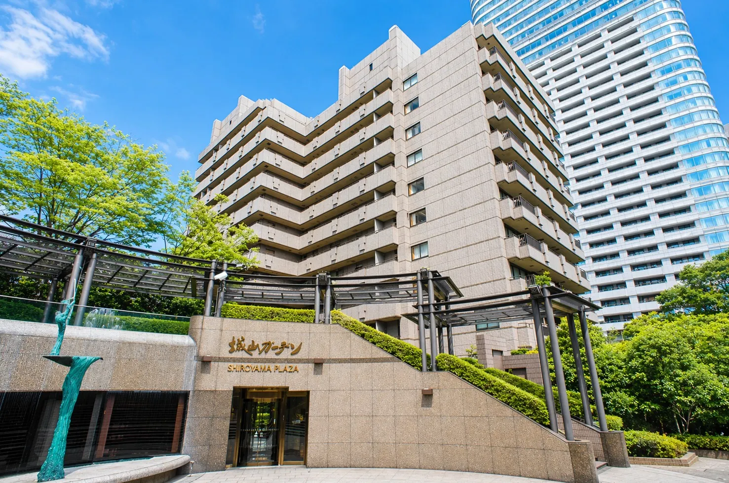 城山トラストコートの記事画像